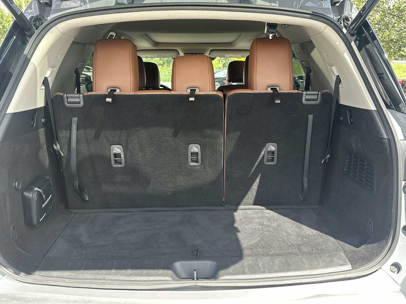 Used 2024 Nissan Pathfinder Platinum w/ Cargo Package FWD image 28