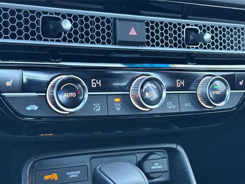 Certified 2025 Honda Civic Sport image 18