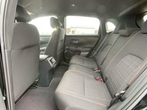 Used 2025 Honda HR-V Sport image 22