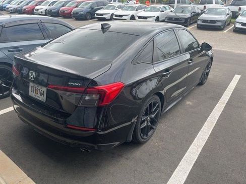 Used 2022 Honda Civic Sport image 8