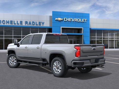 New 2026 Chevrolet Silverado 3500 High Country w/ Technology Package image 29