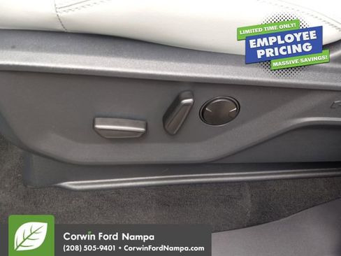 New 2026 Ford Expedition Platinum AWD/4WD image 12