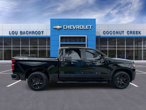 Used 2024 Chevrolet Silverado 1500 RST w/ Convenience Package II AWD/4WD image 9