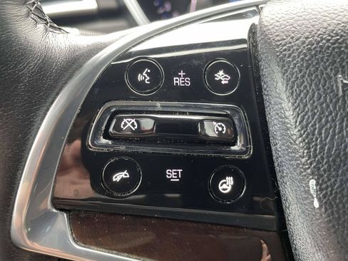 Used 2016 Cadillac SRX Luxury w/ Driver Awareness Package AWD/4WD image 26