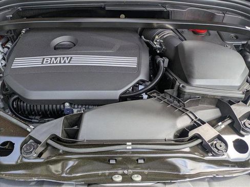 Used 2025 BMW X2 xDrive28i w/ Convenience Package image 18