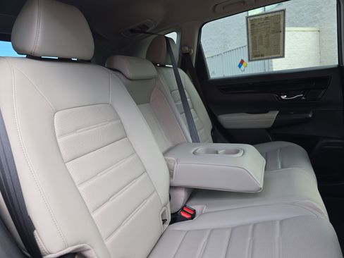 Used 2024 Honda CR-V EX-L image 12