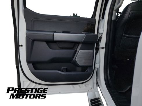 Used 2023 Ford F350 Lariat AWD/4WD image 30