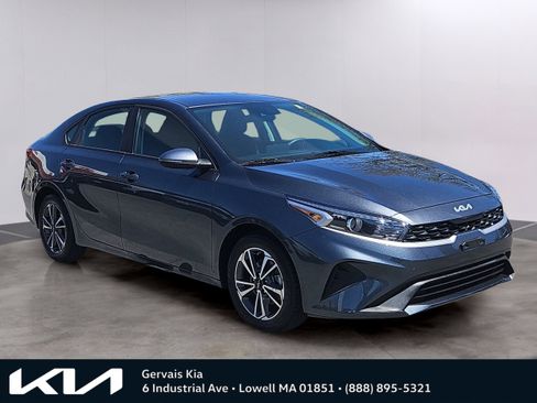 Certified 2023 Kia Forte LXS w/ LXS Technology Package FWD image 1