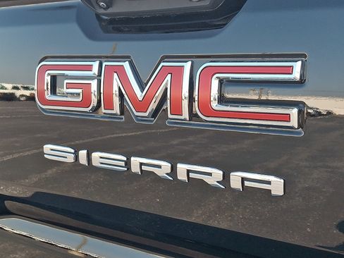 Used 2024 GMC Sierra 1500 Pro w/ Graphite Edition AWD/4WD image 30