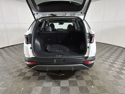 Certified 2023 Hyundai Tucson Limited AWD/4WD image 27