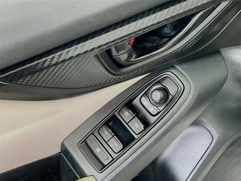 Used 2019 Subaru Impreza 2.0i Premium w/ Eyesight & BSD/Rcta & SRF image 20