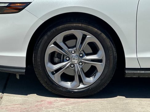 Used 2024 Honda Accord EX image 33