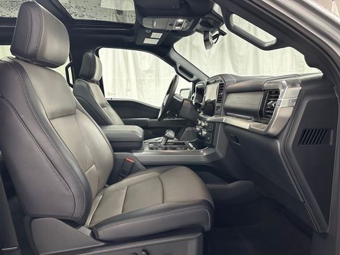 Used 2025 Ford F150 Lariat w/ Equipment Group 501A Mid image 60