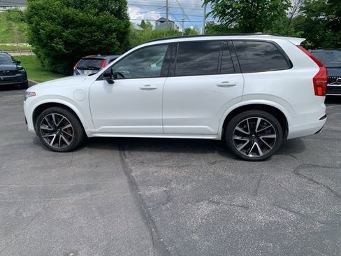 Used 2023 Volvo XC90 T8 Ultimate AWD/4WD image 8