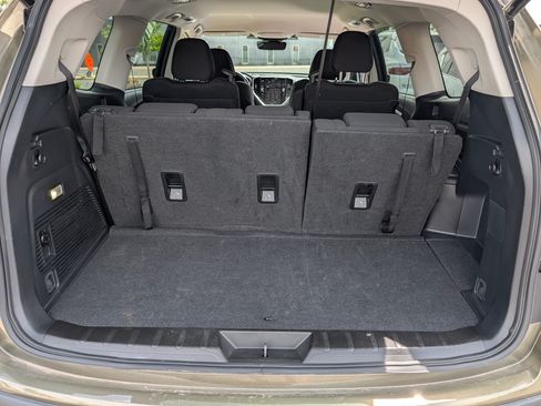 Certified 2025 Subaru Ascent Premium AWD/4WD image 18