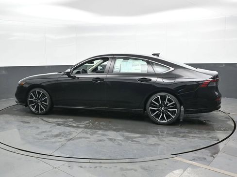 New 2026 Honda Accord Touring image 7