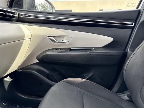 Used 2024 Hyundai Tucson SEL image 25