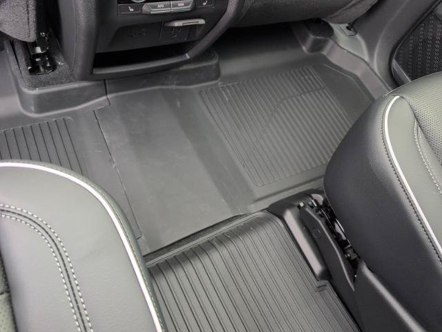 New 2026 Buick Enclave Avenir w/ Super Cruise Package FWD image 24