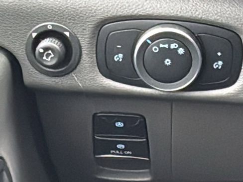 Used 2024 Ford Transit 150 Low Roof image 27