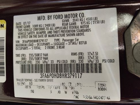 Used 2017 Ford Fusion SE w/ Fusion SE Technology Package image 33