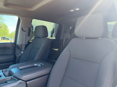 Used 2021 Chevrolet Silverado 1500 Custom Trail Boss AWD/4WD image 10