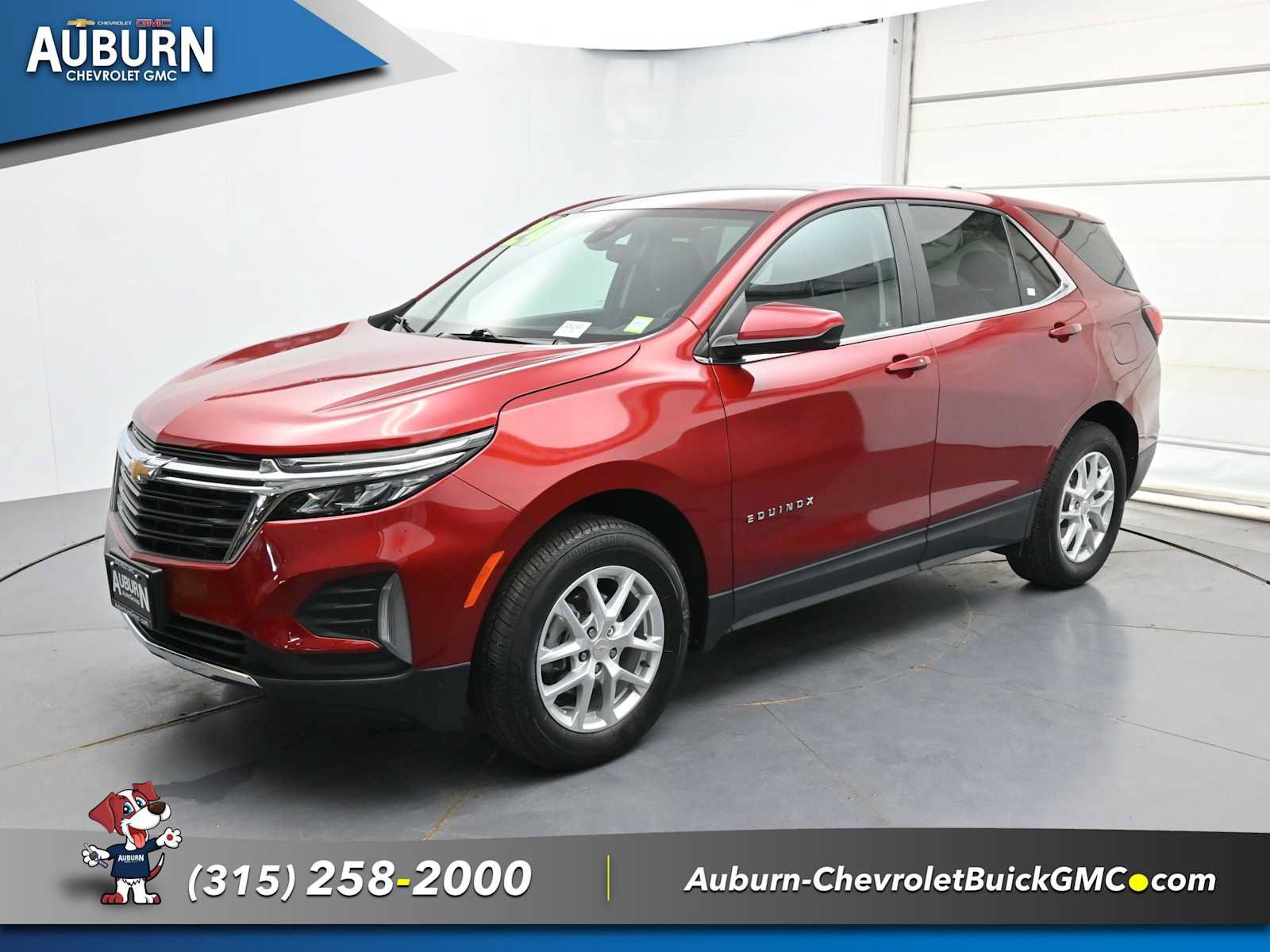 Used 2024 Chevrolet Equinox LT AWD/4WD image 2