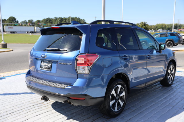 Used 2018 Subaru Forester 2.5i Premium AWD/4WD image 5