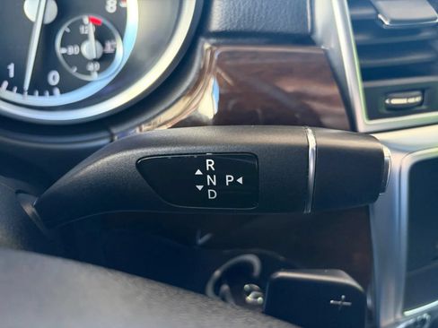 Used 2014 Mercedes-Benz ML 350 4MATIC image 26