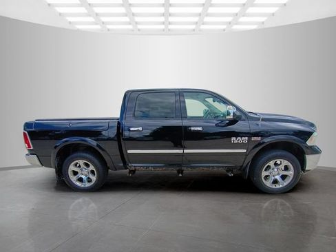Used 2013 RAM 1500 Laramie w/ Convenience Group AWD/4WD image 9