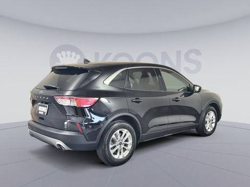 Used 2021 Ford Escape SE image 7