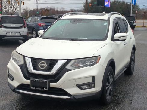 Used 2017 Nissan Rogue SL w/ SL Premium Package image 7