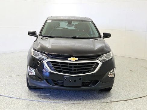 Used 2019 Chevrolet Equinox LT image 2