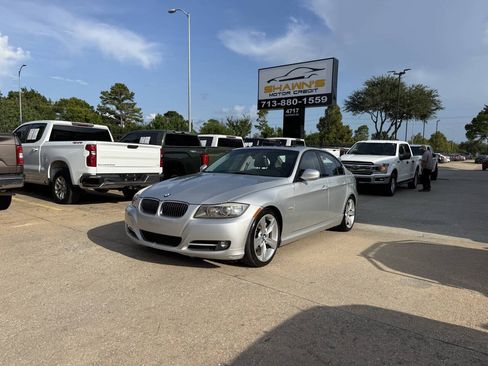 Used 2011 BMW 335i Sedan RWD image 44