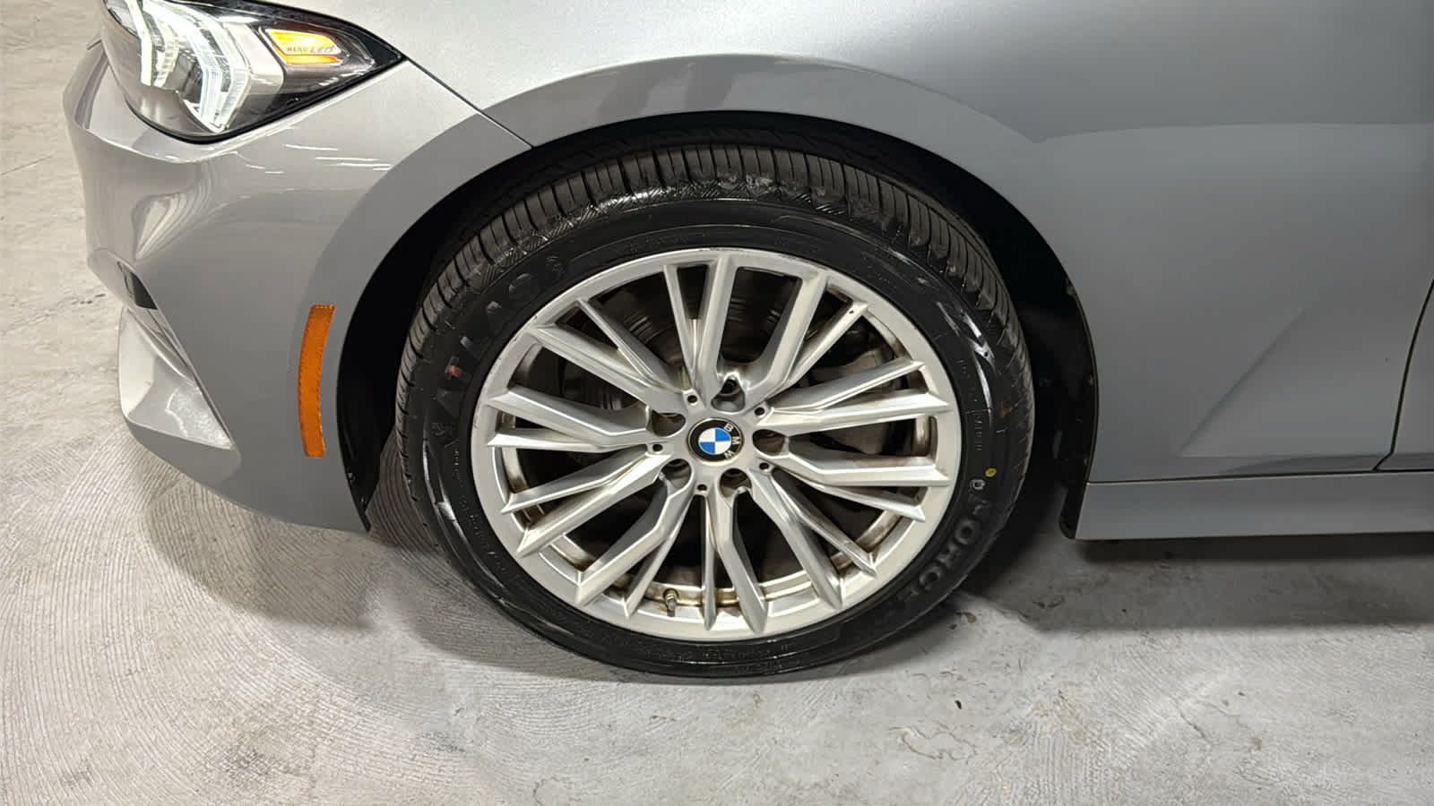 Used 2024 BMW 330i xDrive Sedan w/ Convenience Package AWD/4WD image 8