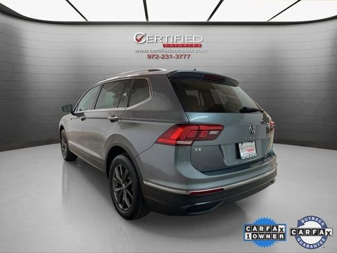 Used 2023 Volkswagen Tiguan SE w/ Panoramic Sunroof Package image 4