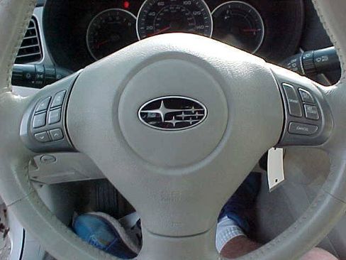 Used 2008 Subaru Impreza 2.5i AWD/4WD image 29