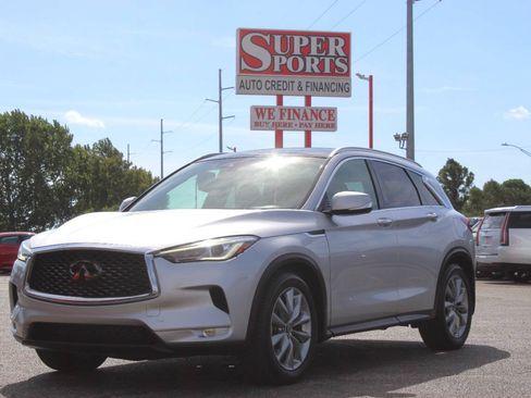 Used 2019 INFINITI QX50 Luxe w/ Navigation Package AWD/4WD image 7