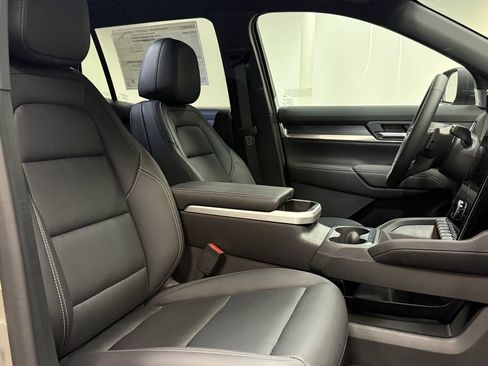 New 2026 GMC Terrain Elevation w/ Elevation Premium Package image 14