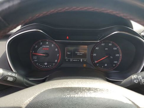 Used 2021 Chevrolet TrailBlazer RS w/ Sun and Liftgate Package AWD/4WD image 13