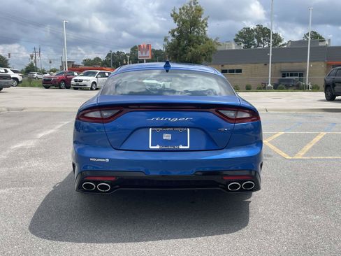 Used 2020 Kia Stinger GT2 RWD image 5