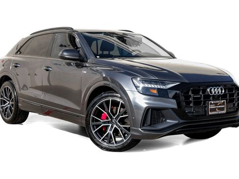 Used 2020 Audi Q8 Premium Plus image 6