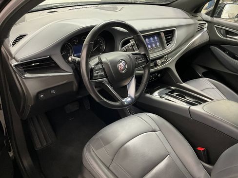 Used 2023 Buick Enclave Essence AWD/4WD image 15