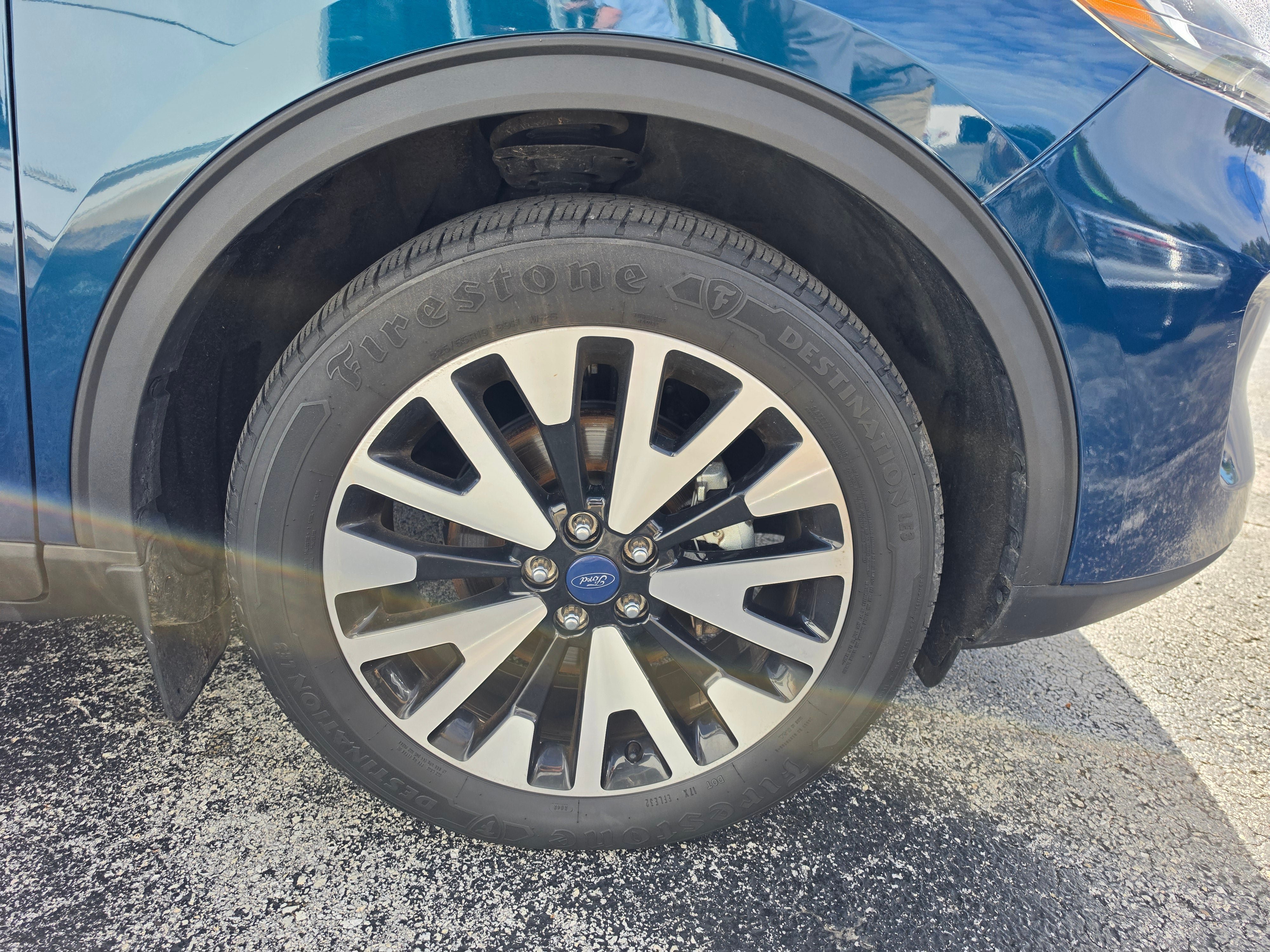 Used 2020 Ford Escape SEL AWD/4WD image 15