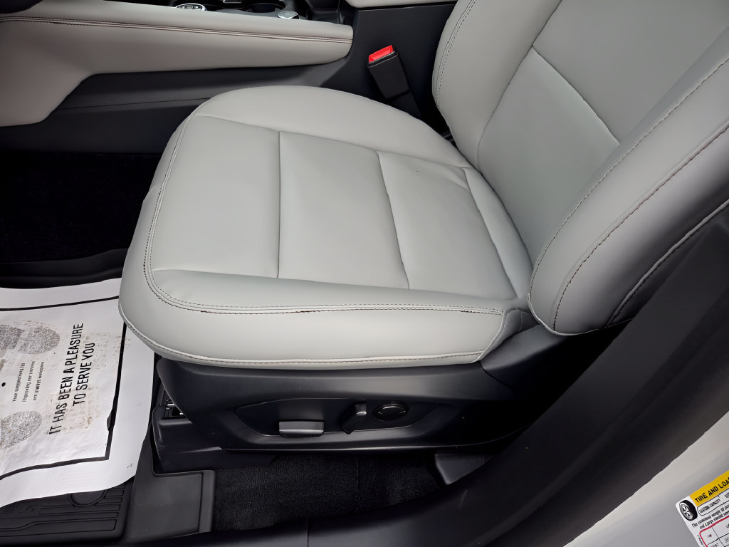 New 2027 Ford Explorer Active AWD/4WD image 18