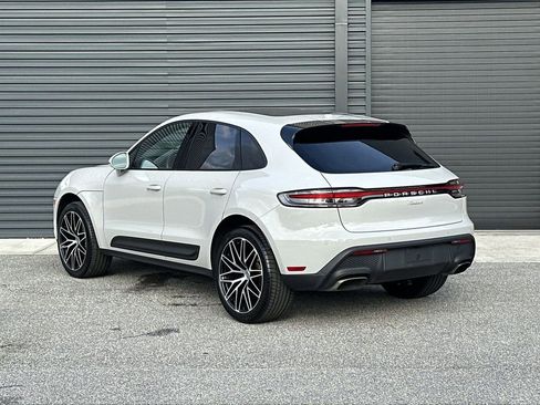 Used 2023 Porsche Macan image 11