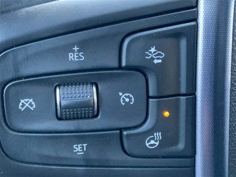 Used 2023 GMC Sierra 1500 SLT w/ SLT Premium Plus Package image 35