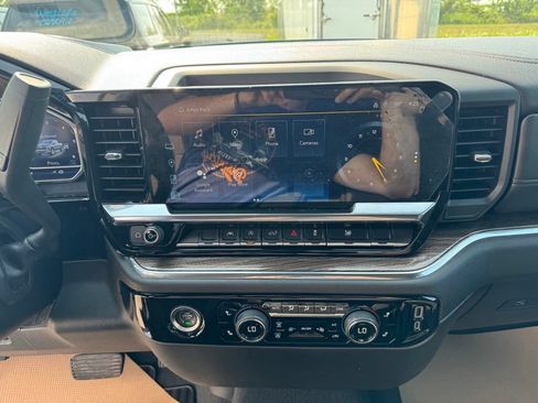Used 2024 Chevrolet Silverado 1500 LT w/ LPO, Liner Protection Package AWD/4WD image 16