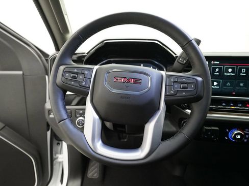 Used 2026 GMC Sierra 1500 Elevation AWD/4WD image 4