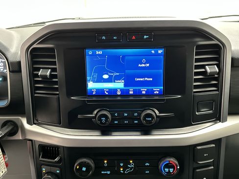 Used 2023 Ford F150 XLT image 31