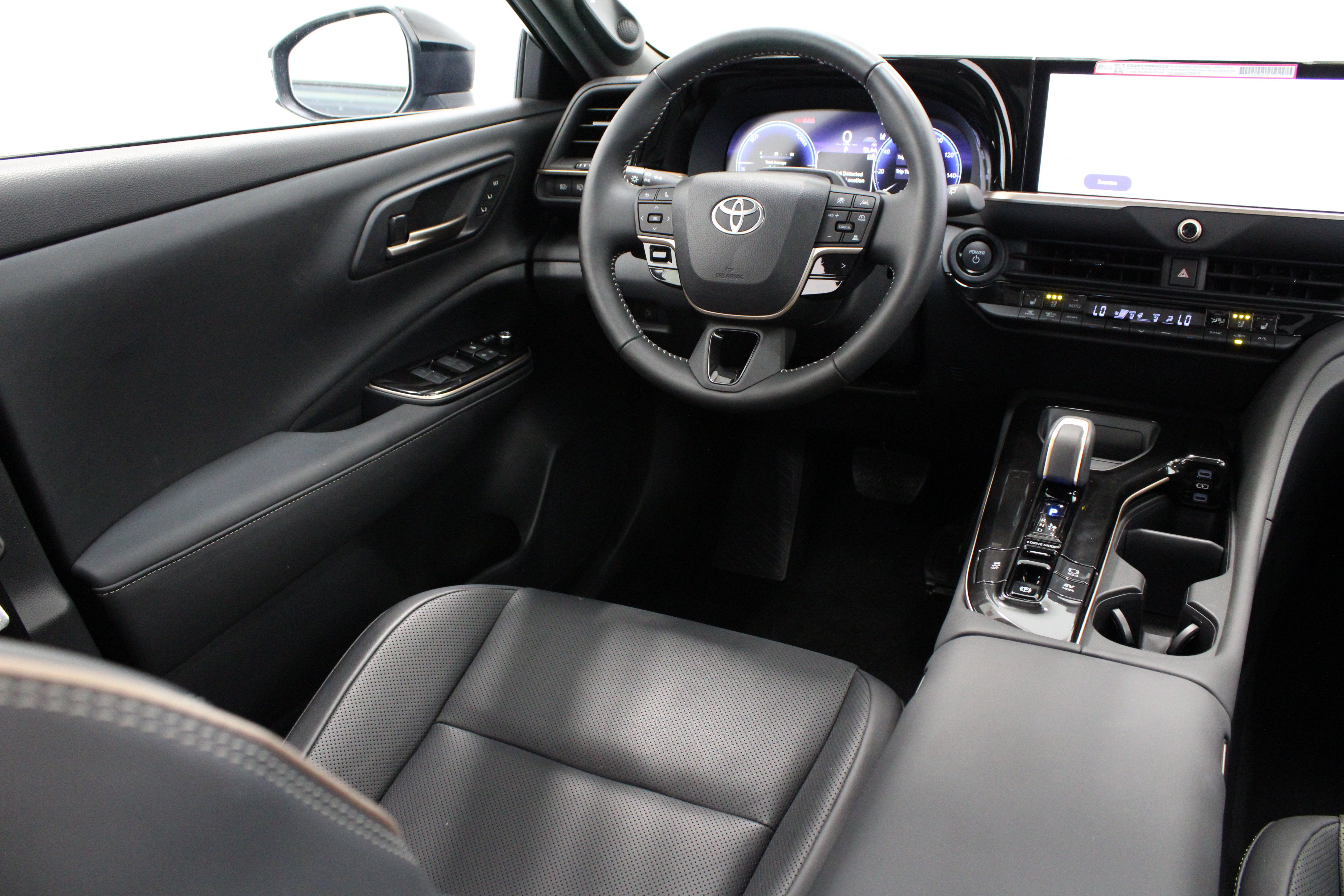 Used 2026 Toyota Crown Signia w/ Advanced Technology Package AWD/4WD image 33